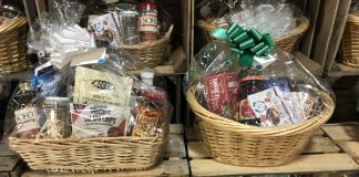 The Local Revolution: Local Groceries Galore!