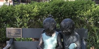 Shoppers on Site: Summer Reads!