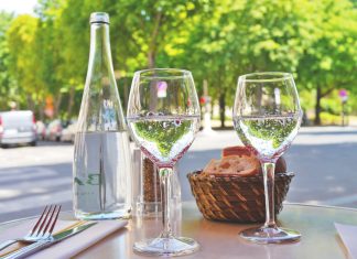 Dining Outdoors Top Twenty Places outdoor dining