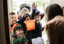 Time to Trick or Treat! trick or treat time