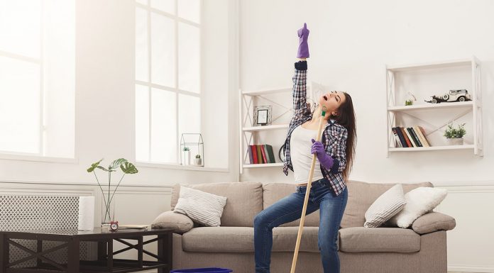 Eight Ways To Make This The Cleanest Spring Ever 8 Spring Cleaning Tips
