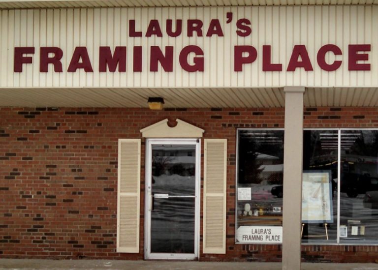 Lauras Framing Place 768x549