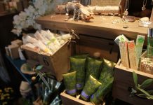 Local Specialty Gifts That Impress Local Specialty Gifts