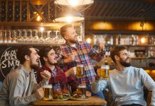 Where to Watch March Madness Locally Watching March Madness at the Bar