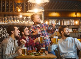 Where to Watch March Madness Locally Watching March Madness at the Bar